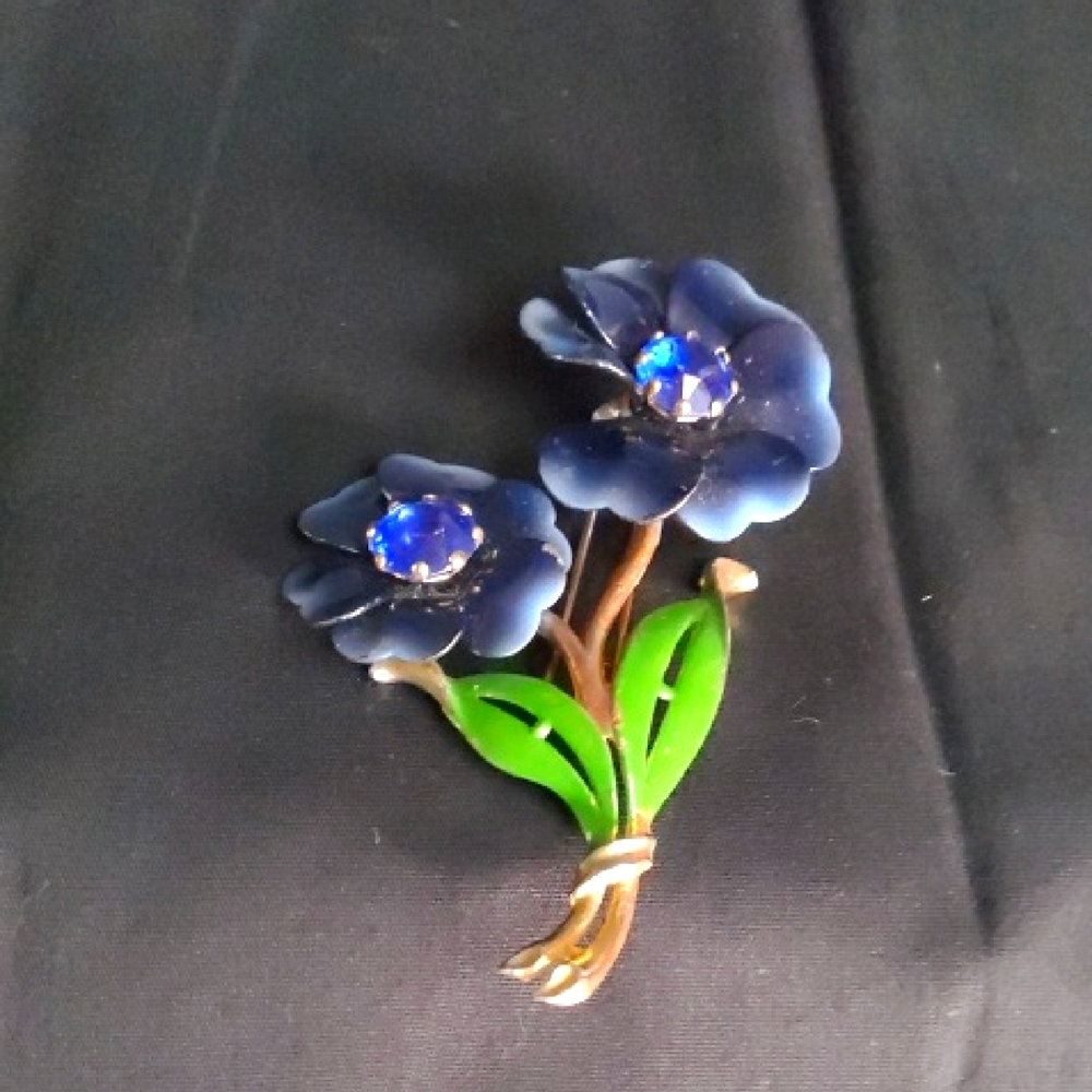 Vintage Floral Bouquet Hair Clip